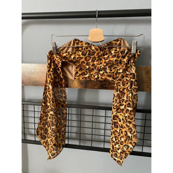 Brian Bailey Animal Print Strapless Crop Top | Size 4 - Picture 4 of 5